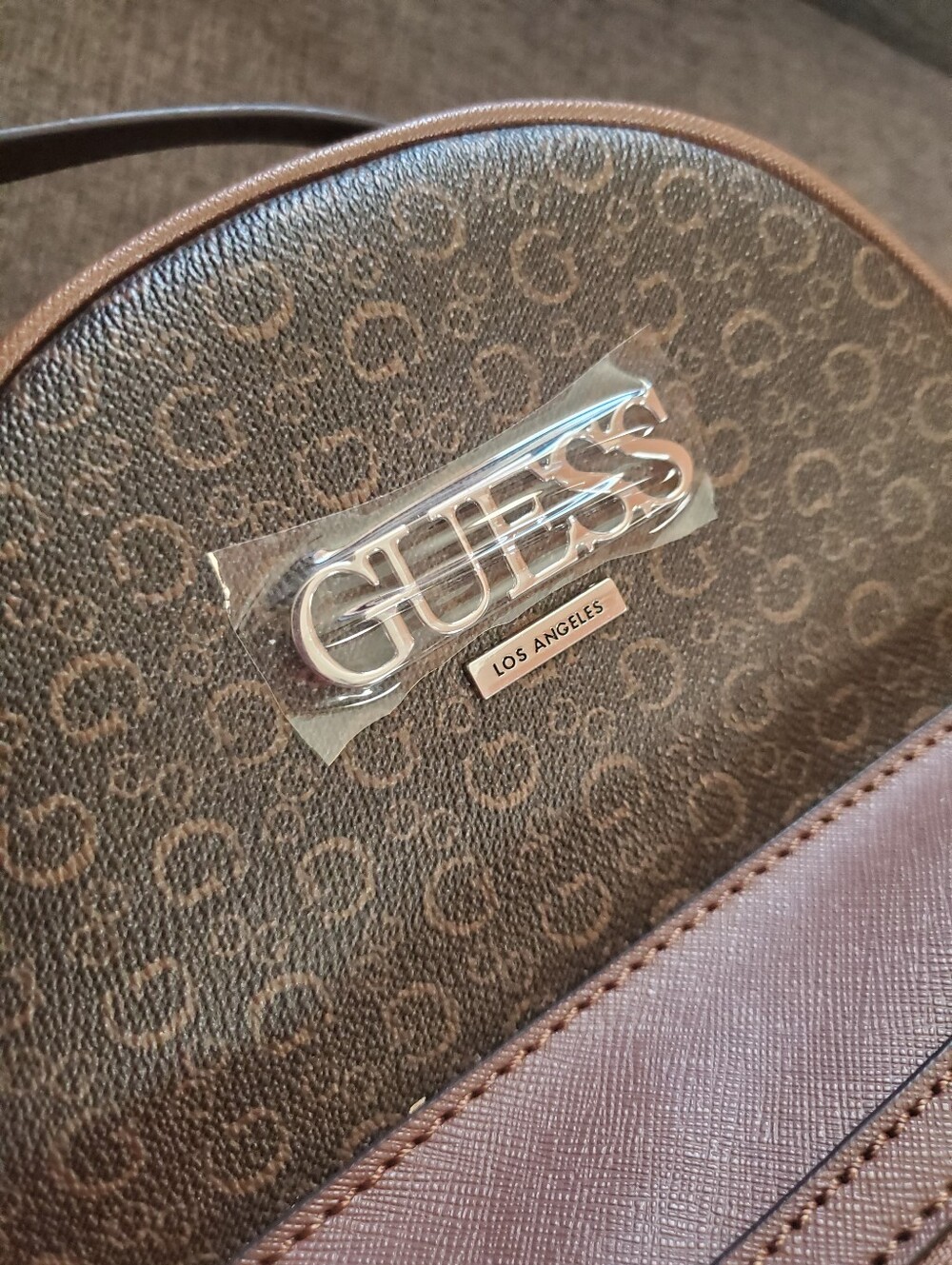 NEW GUESS Backpack - Picture 8 of 9